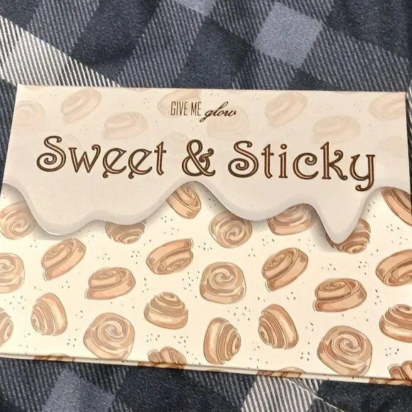 GIVE ME GLOW SWEET AND STICKY - Picture 1 of 2